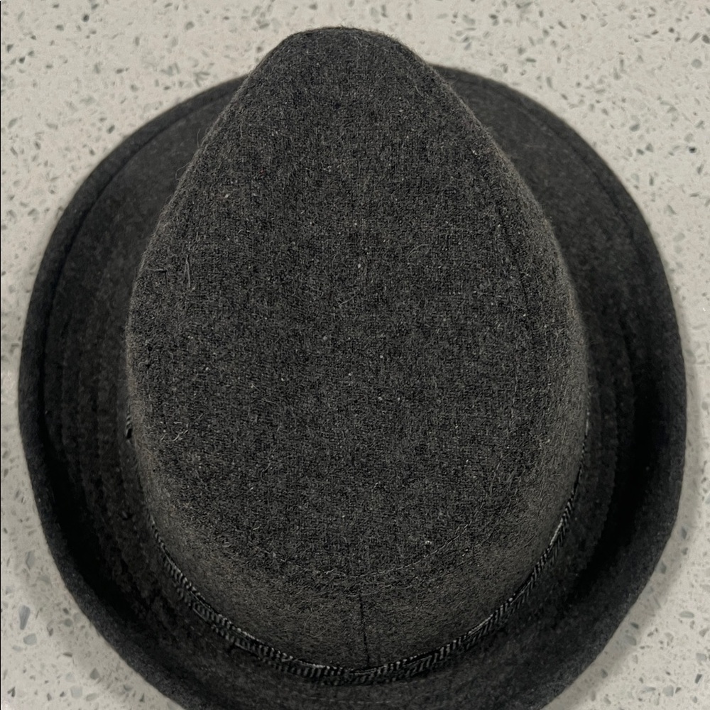 Vintage 100% Wool Grey Fedora Hat w Herringbone Band | Asymmetrical Rim - Picture 6 of 8